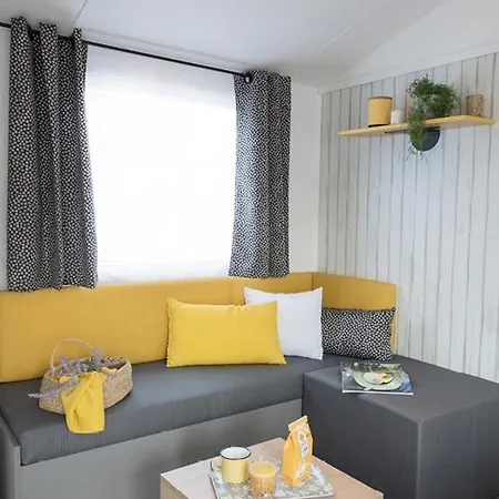 Camping Le Suroit 3*