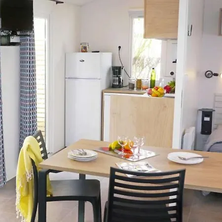 Le Suroit Κάμπινγκ