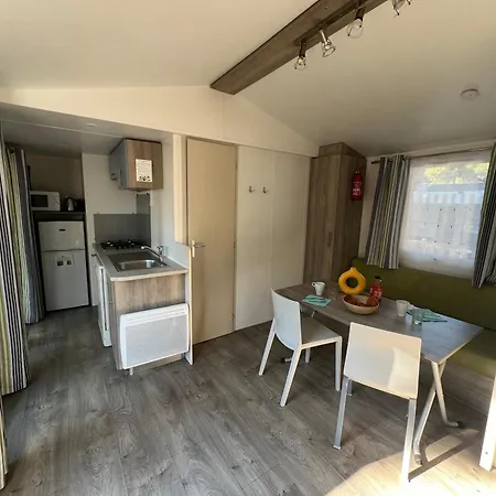 Le Suroit Campsite Le Bois-Plage-en-Re