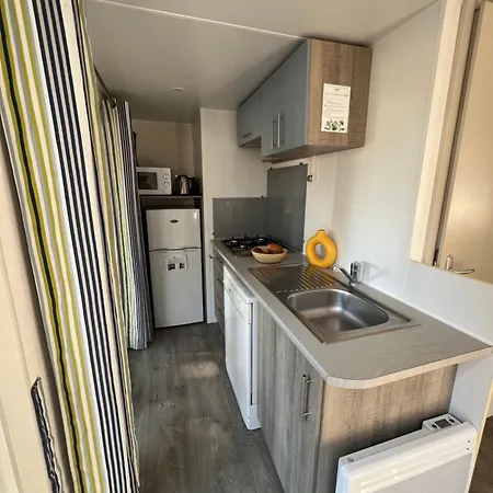 Campsite Le Suroit Le Bois-Plage-en-Re