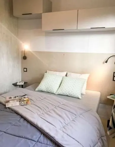 Campsite Le Suroit 3*