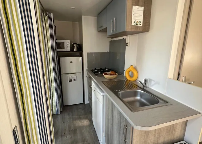 Campsite Le Suroit Le Bois-Plage-en-Re