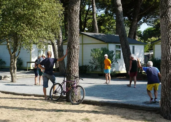 Le Suroit Campsite Le Bois-Plage-en-Re